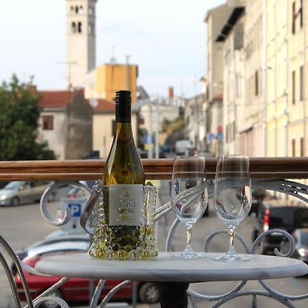 Ana Apartment Pula Rum bild